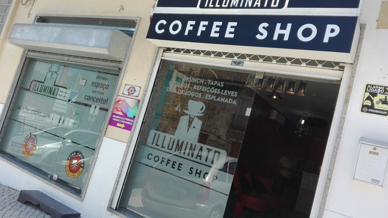 Illuminato Coffee Shop